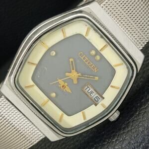 Vintage 1971 Citizen Automatic Mens Silver Watch W/daydate & Gold accents